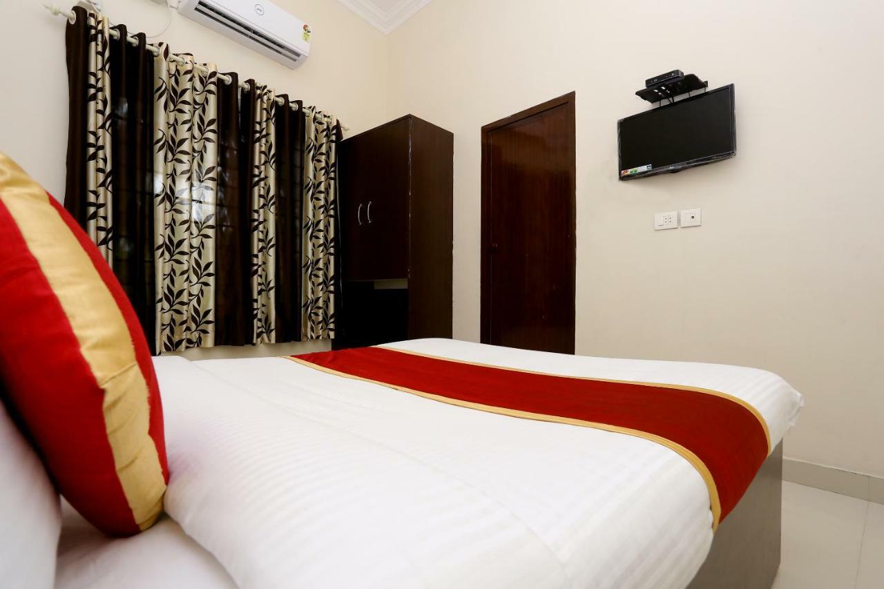 Oyo 9118 Saravana Inn Thiruvananthapuram Exterior photo